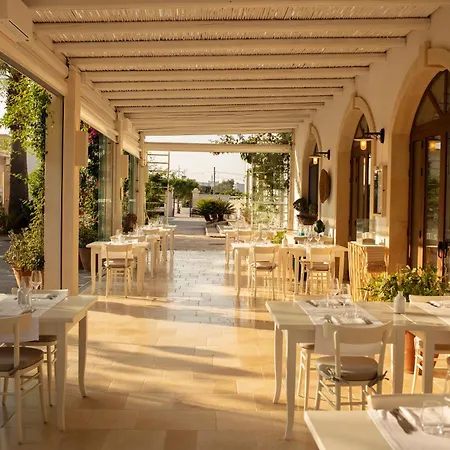 Hotel Borgo Mulino A Vento - Uggiano La Chiesa