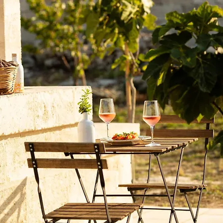 Borgo Mulino A Vento - 우기아노 라 치에사