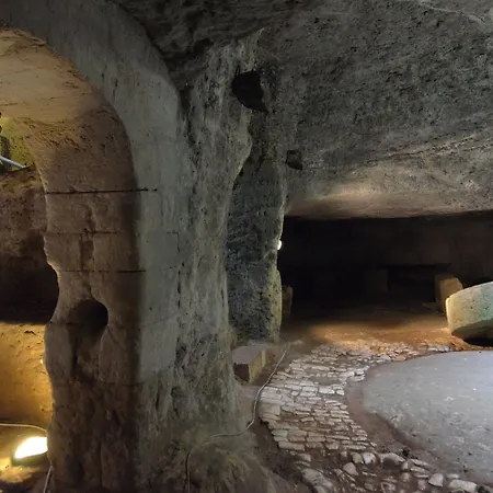 Borgo Mulino A Vento - 4*